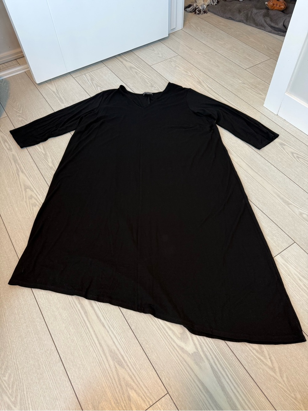 Eileen Fisher 2X viscose jersey v-neck dress asymmetrical hem black plus size